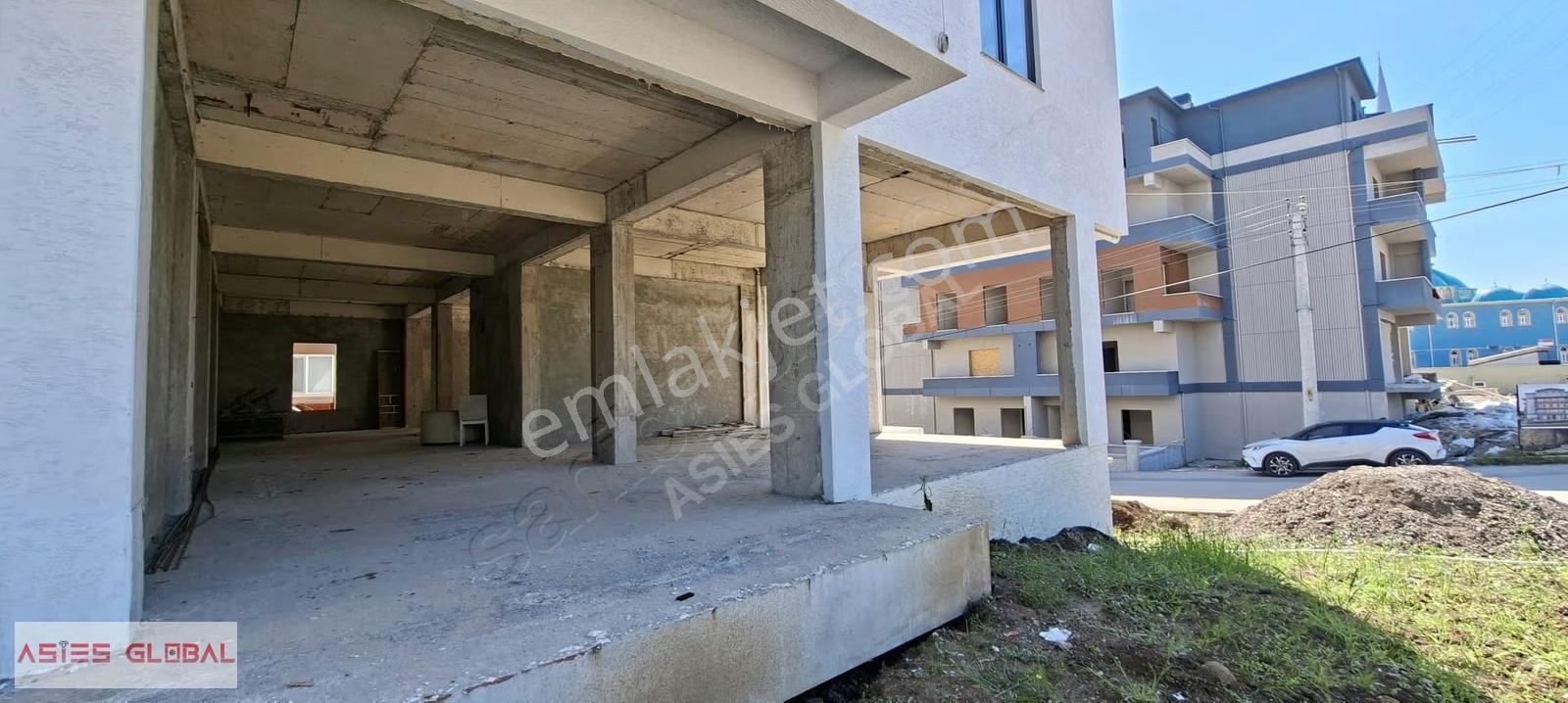 Asies Global Başiskele Kullar Bölge 140 M2 Kiralık Köşe İşyeri.. - Görsel 3