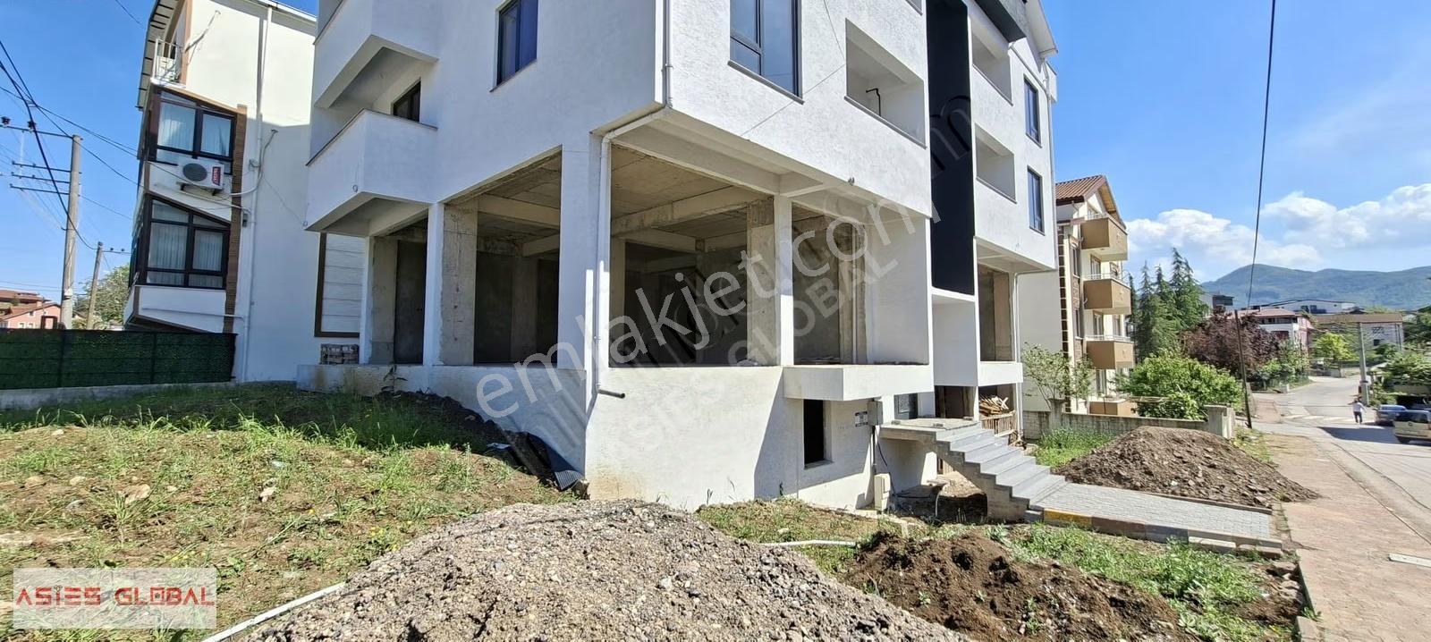 Asies Global Başiskele Kullar Bölge 140 M2 Kiralık Köşe İşyeri.. - Görsel 21