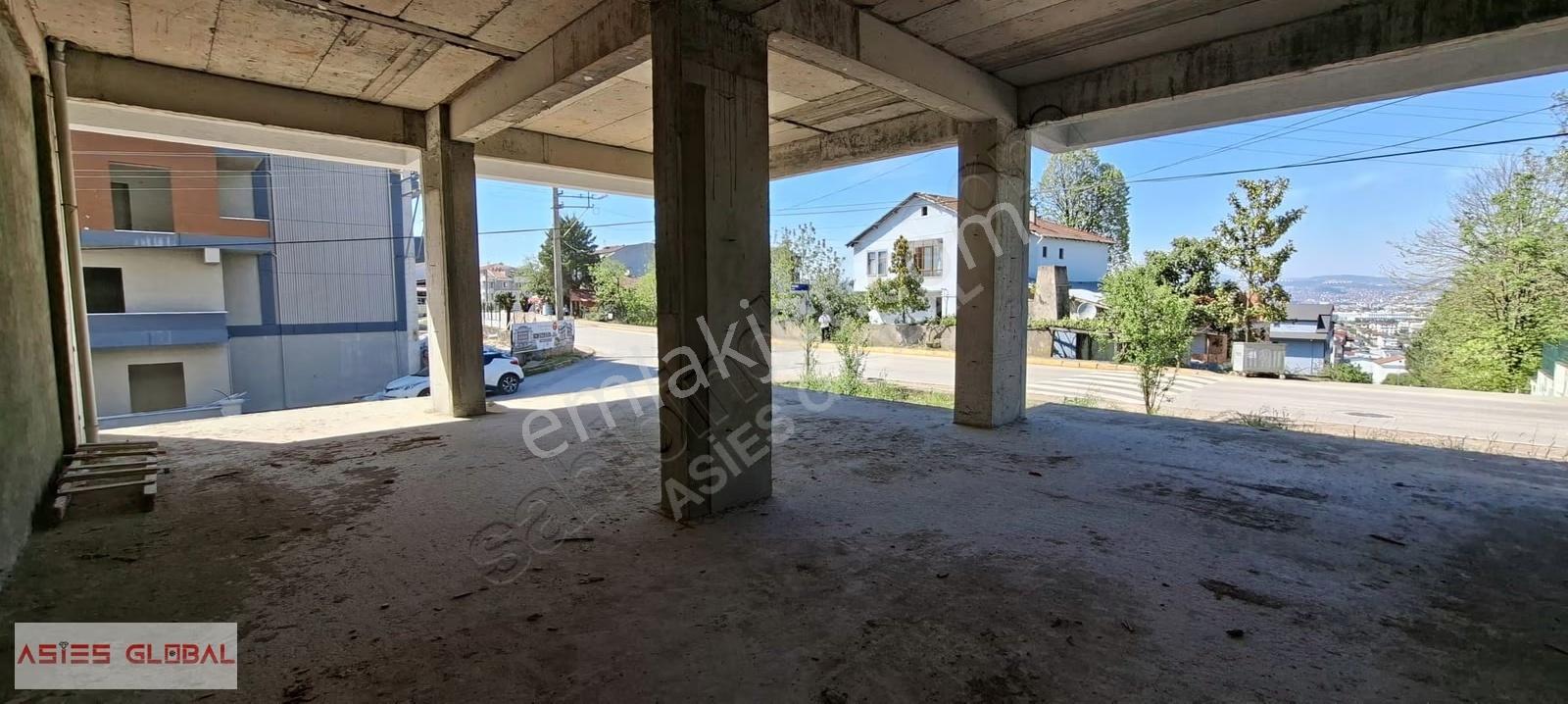 Asies Global Başiskele Kullar Bölge 140 M2 Kiralık Köşe İşyeri.. - Görsel 12