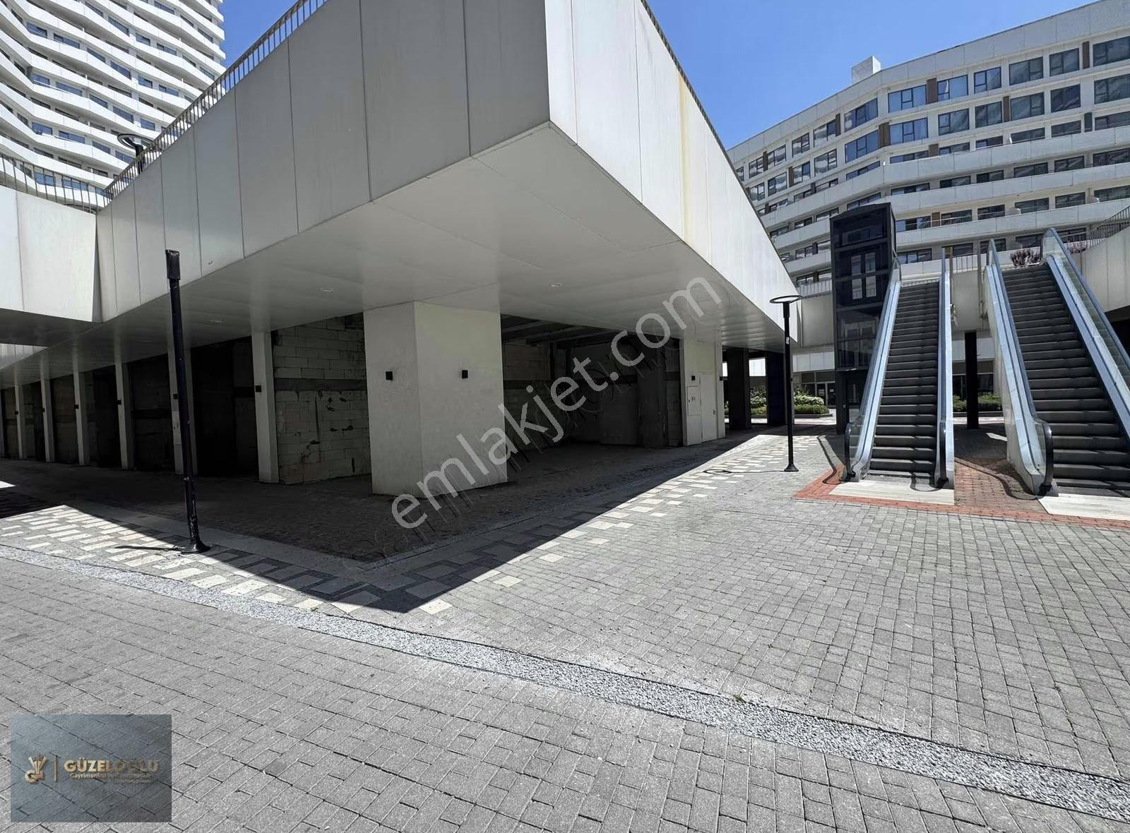 Nivo İstanbul Avm İçi Kiralık Köşe Başı Dükkan - Görsel 7