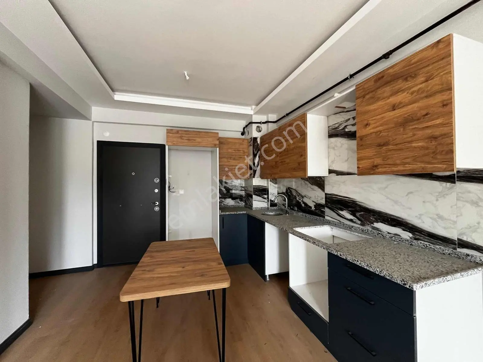Monopoly Gayrimenkul Kiralık Kent Ormanının Karşısında 1+1 Daire