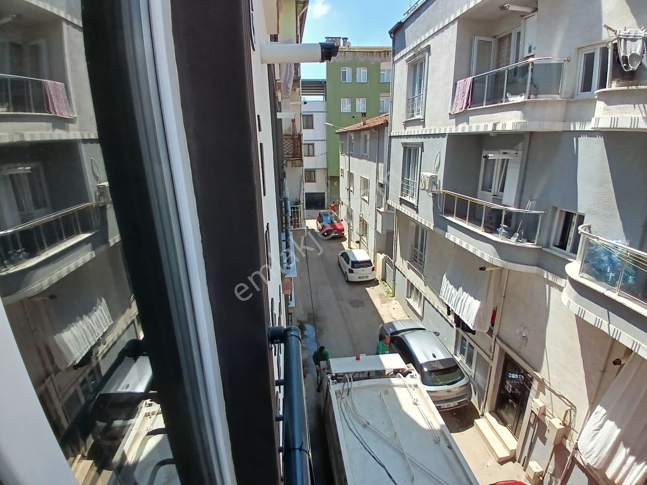 Osmangazi Emek Mah.metroya Yürüme Mesafesinde Kiralık 1+1 Daire - Görsel 13