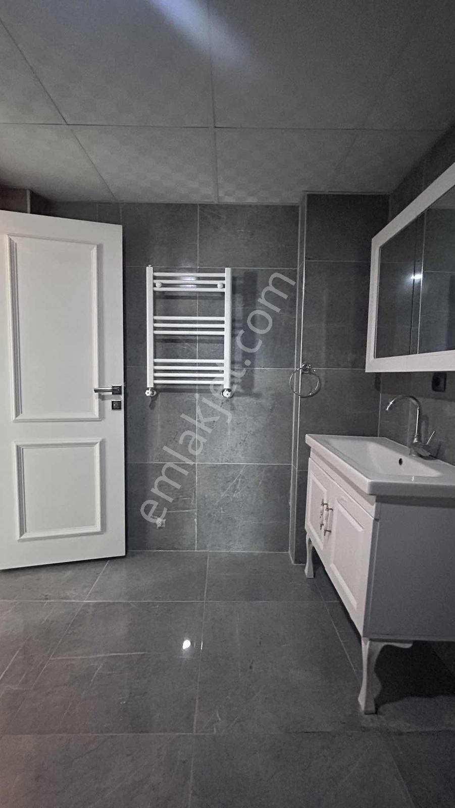 Atakum Balaç'ta Panoramik Deniz Manzaralı Kiralık 2+1 Daire - Görsel 25