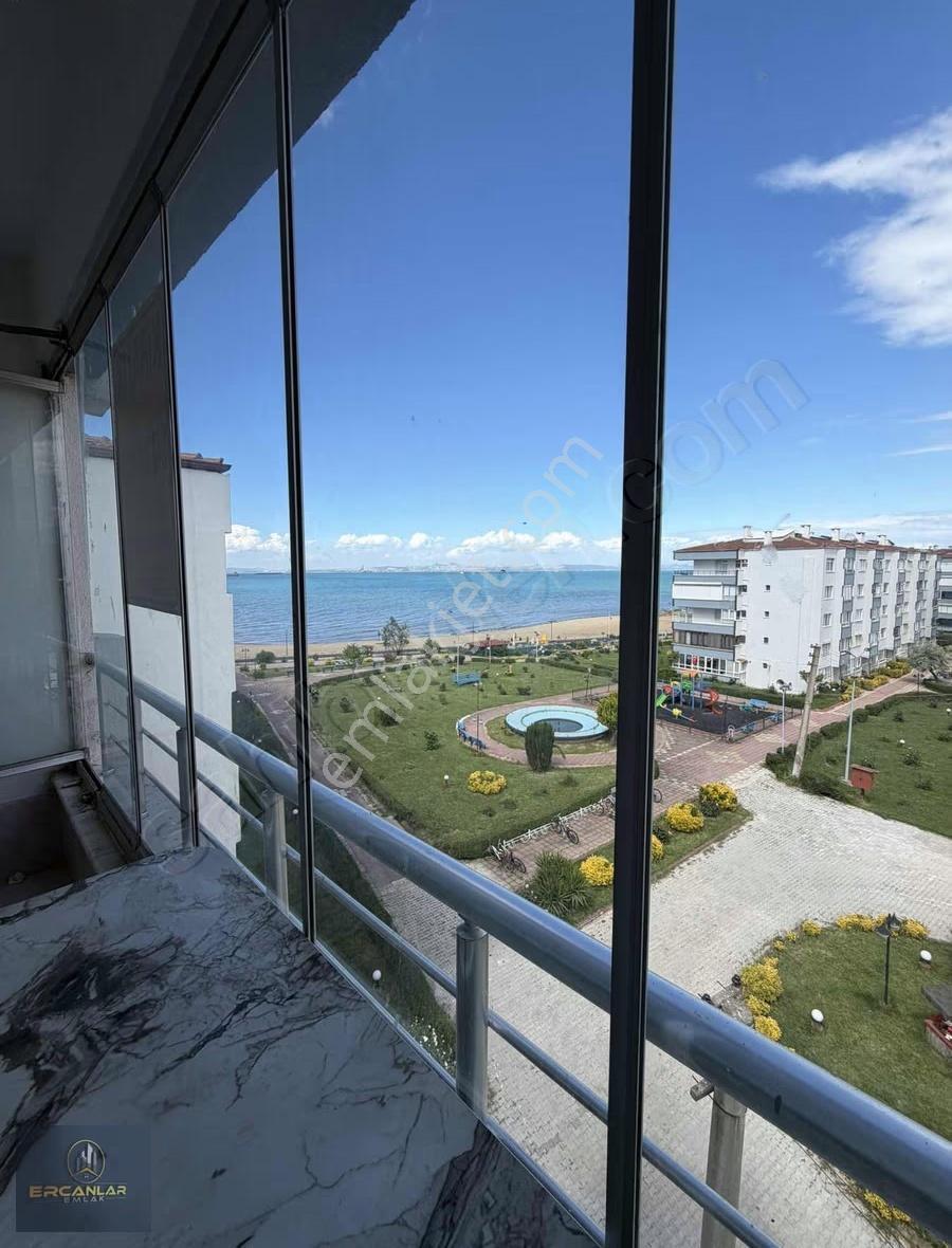 Ercanlar Gayrimenkulden Eşsiz Deniz Manzaralı Kiralık Daire! - Görsel 9