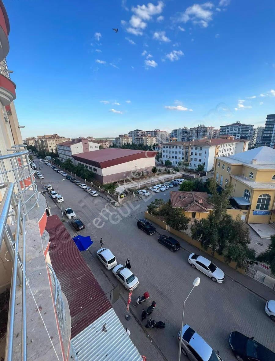 Gül Emlaktan Okul,cami Ve Şehiriçi Durağında Kiralık Daire - Görsel 6