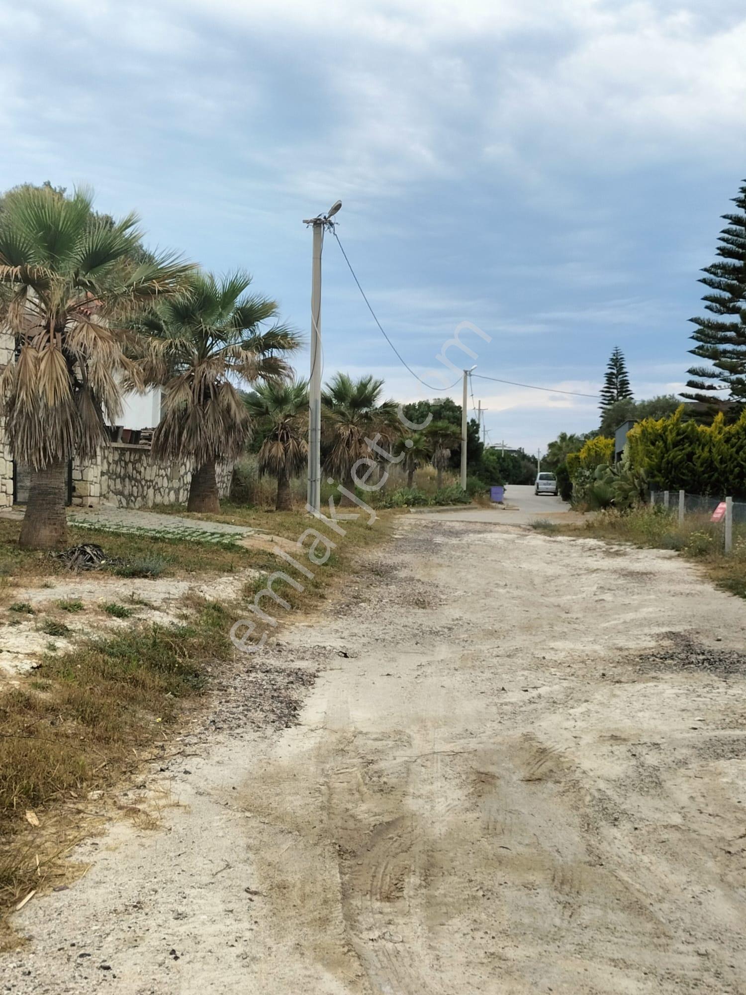Çeşme Mamurbaba 'da Satılık Fırsat Arazi - Görsel 6
