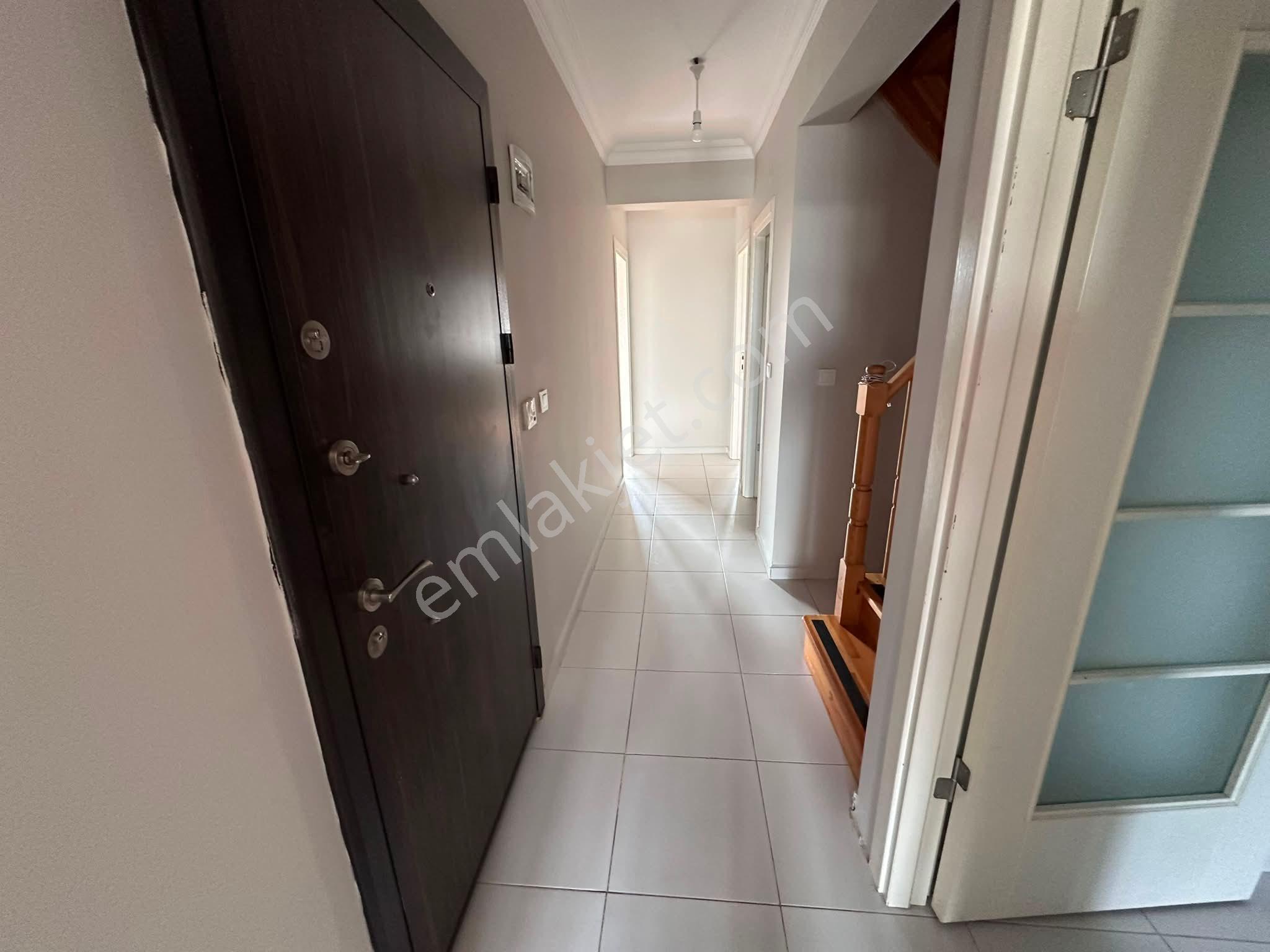 Çekmeköy'de Metroya 6 Dk. 4+1 Kiralık Dubleks Daire,artum'dan - Görsel 15