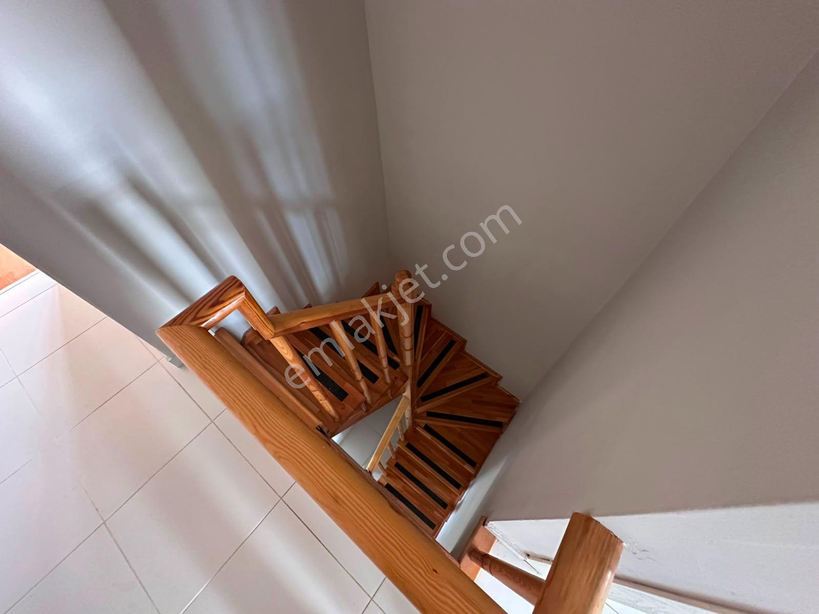 Çekmeköy'de Metroya 6 Dk. 4+1 Kiralık Dubleks Daire,artum'dan - Görsel 18