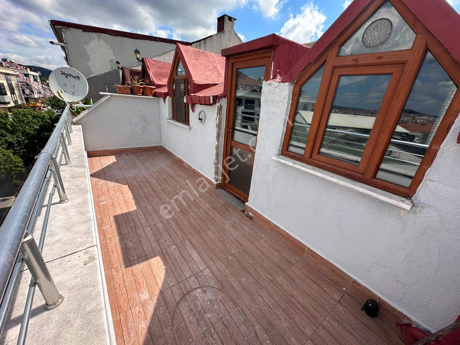 Çekmeköy'de Metroya 6 Dk. 4+1 Kiralık Dubleks Daire,artum'dan - Görsel 23