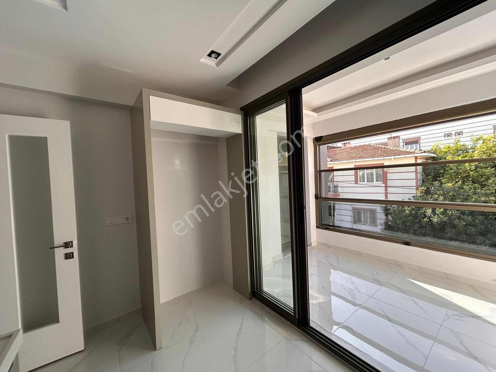 Uygan'dan Muratbey Mah. İzban Dibii 2+1 100m² Sıfır Arakat Lüx - Görsel 12