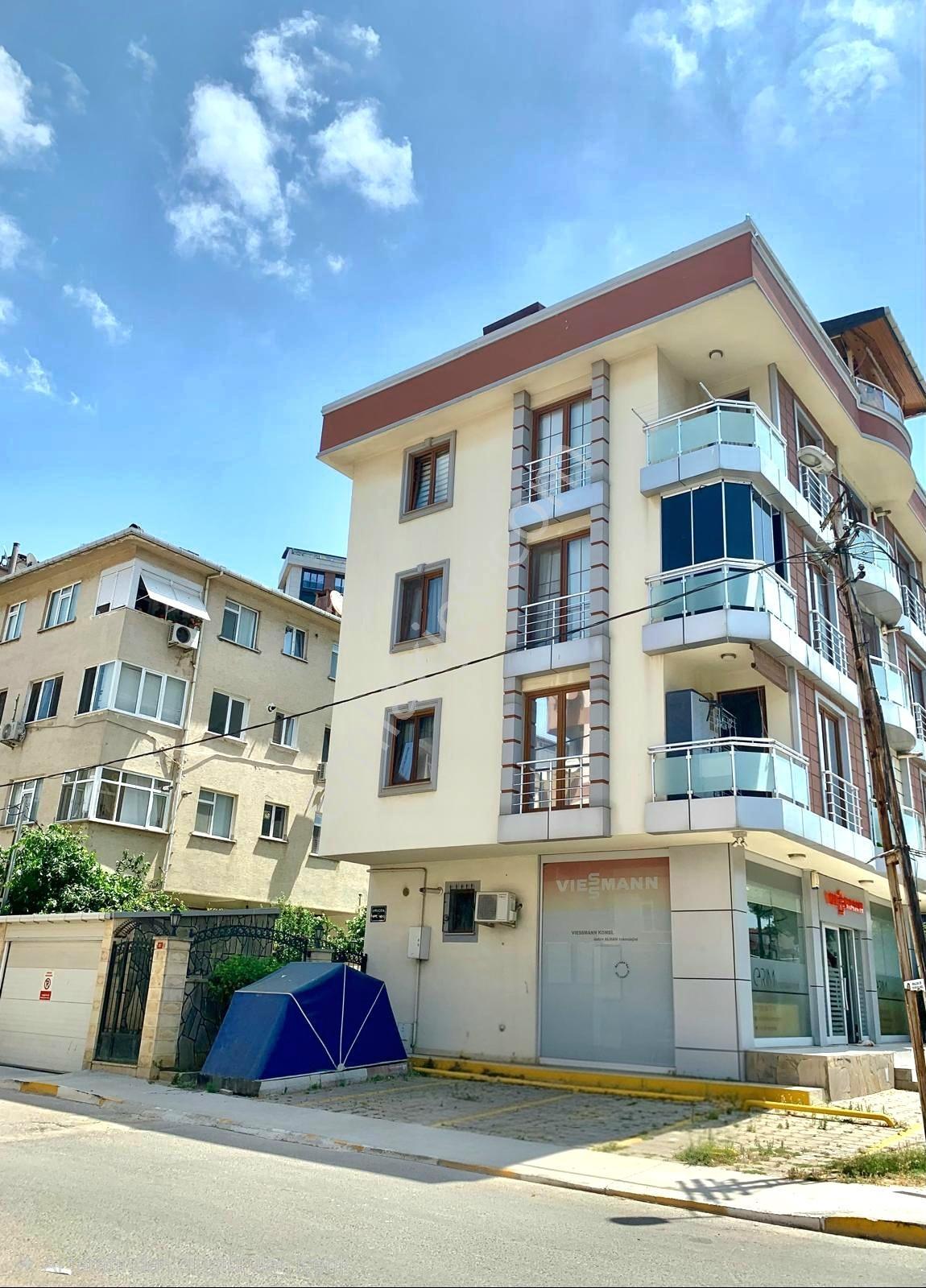 Mirsat Sancaktar'dan Geniş Ve Köşe Konumlu Satılık Dükkan - Görsel 7