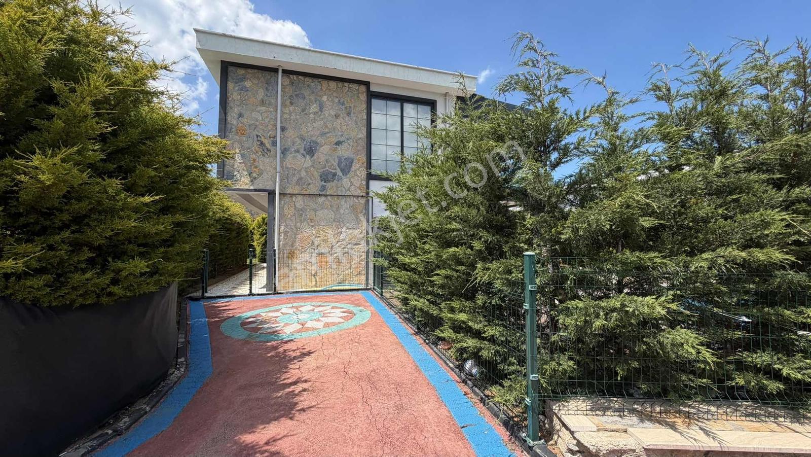 Şile' De Site İçerisinde İskanlı Lüks Müstakil Havuzlu Villa - Görsel 8