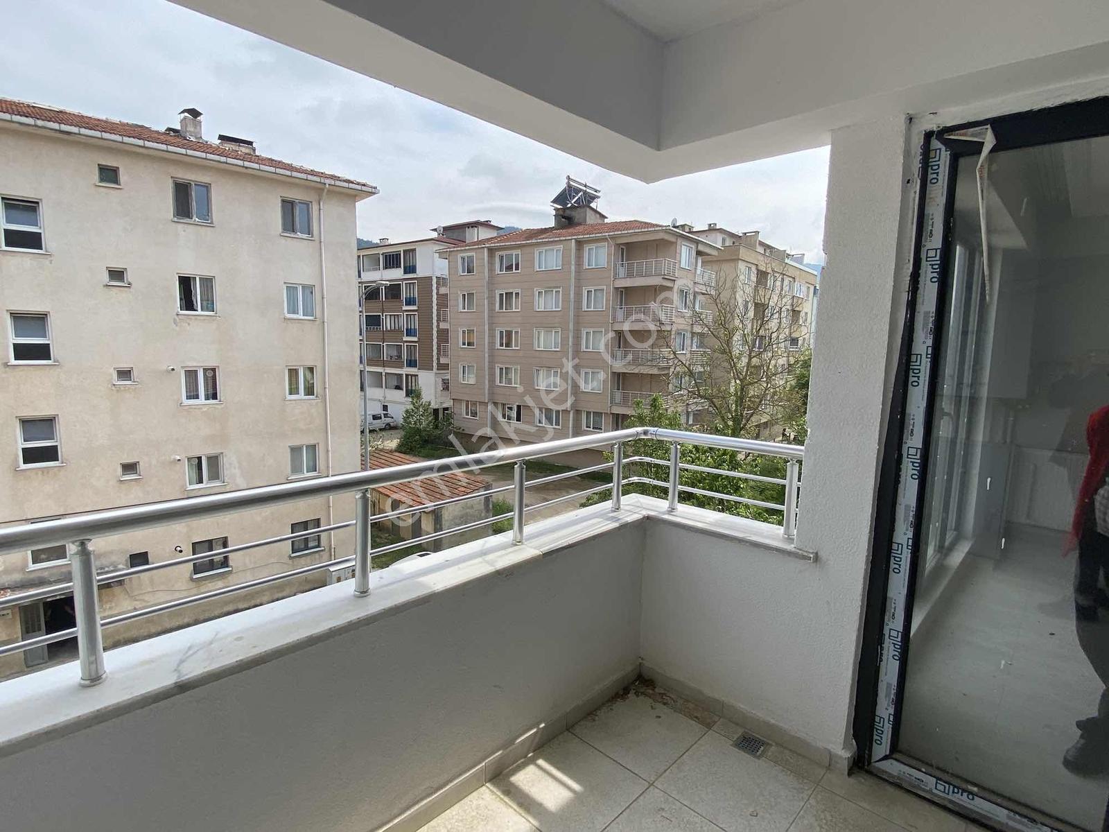 Nasuh Mahallesi Sahil Mevkiinde 2+1 Doğalgazlı Daire - Görsel 4