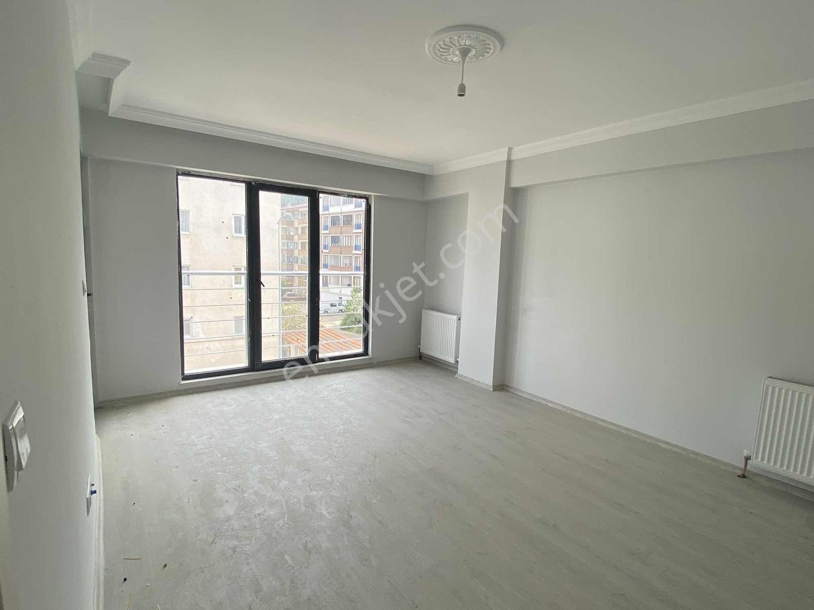 Nasuh Mahallesi Sahil Mevkiinde 2+1 Doğalgazlı Daire - Görsel 7