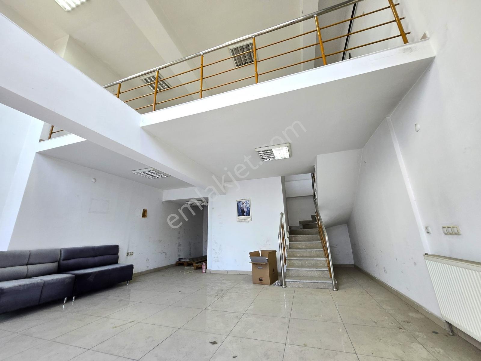 Garanti Emlak'tan, Ana Cadde Üzeri, İşlek Konumda, 82 M² Dükkan - Görsel 10