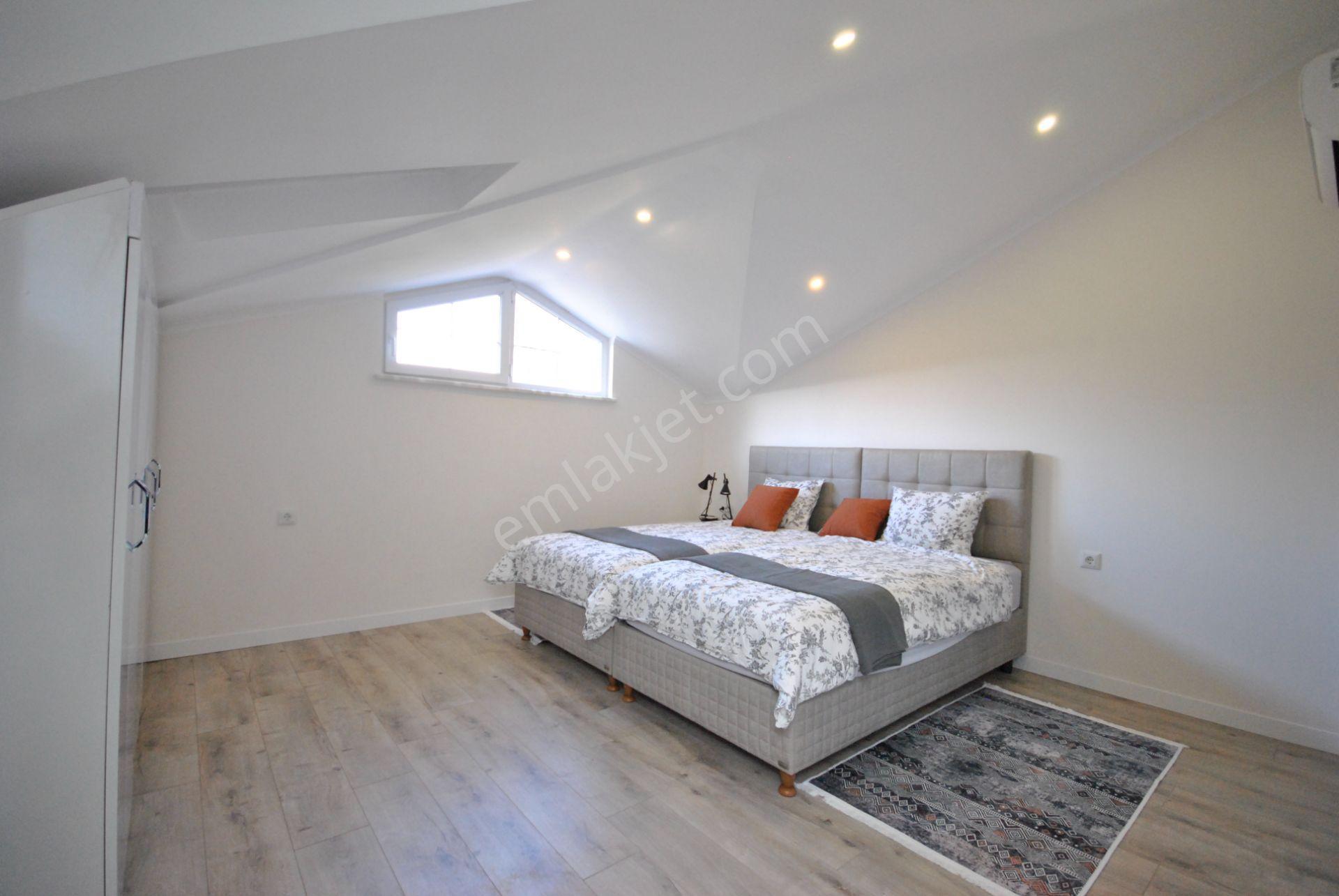 Kemerde Büyük Havuzlu Ve Full Eşyalı Satılık 2+1 İkiz Villa - Görsel 10
