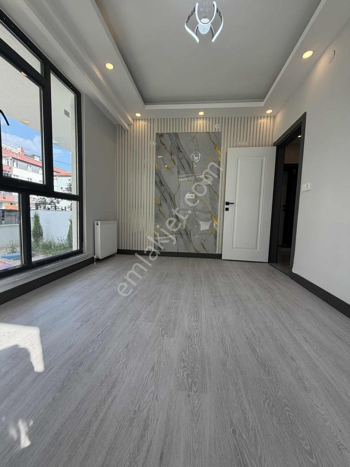 Onay'dan Kapaklıda 1+1 Kapalı Mutfaklı Bahçe Katı Sıfır Daire - Görsel 21