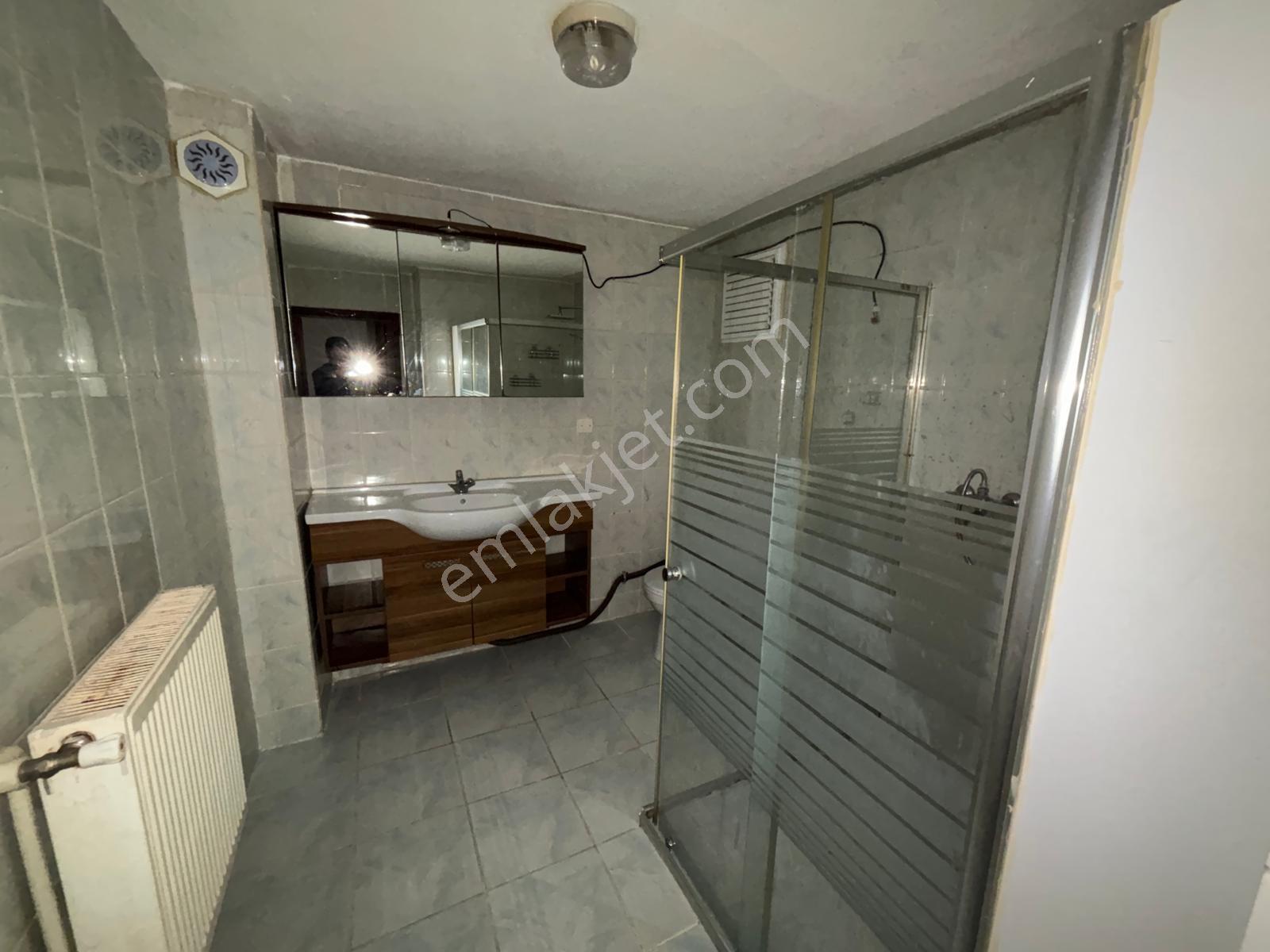 Ufuktepe Cadde Üzeri Kiralık 3+1 - Görsel 12