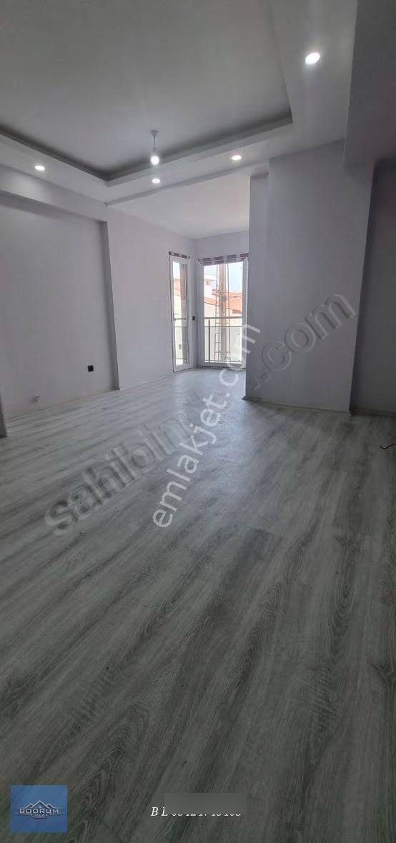 Milas Merkez Salı Pazarına Yakın 4+1 Kapalı Otoparklı - Görsel 9