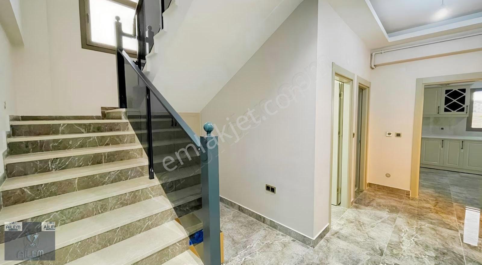 Gesi Girişinde Lüks 4,5+1 485 M2 Arsaya Sahip Fırsat Villa - Görsel 26