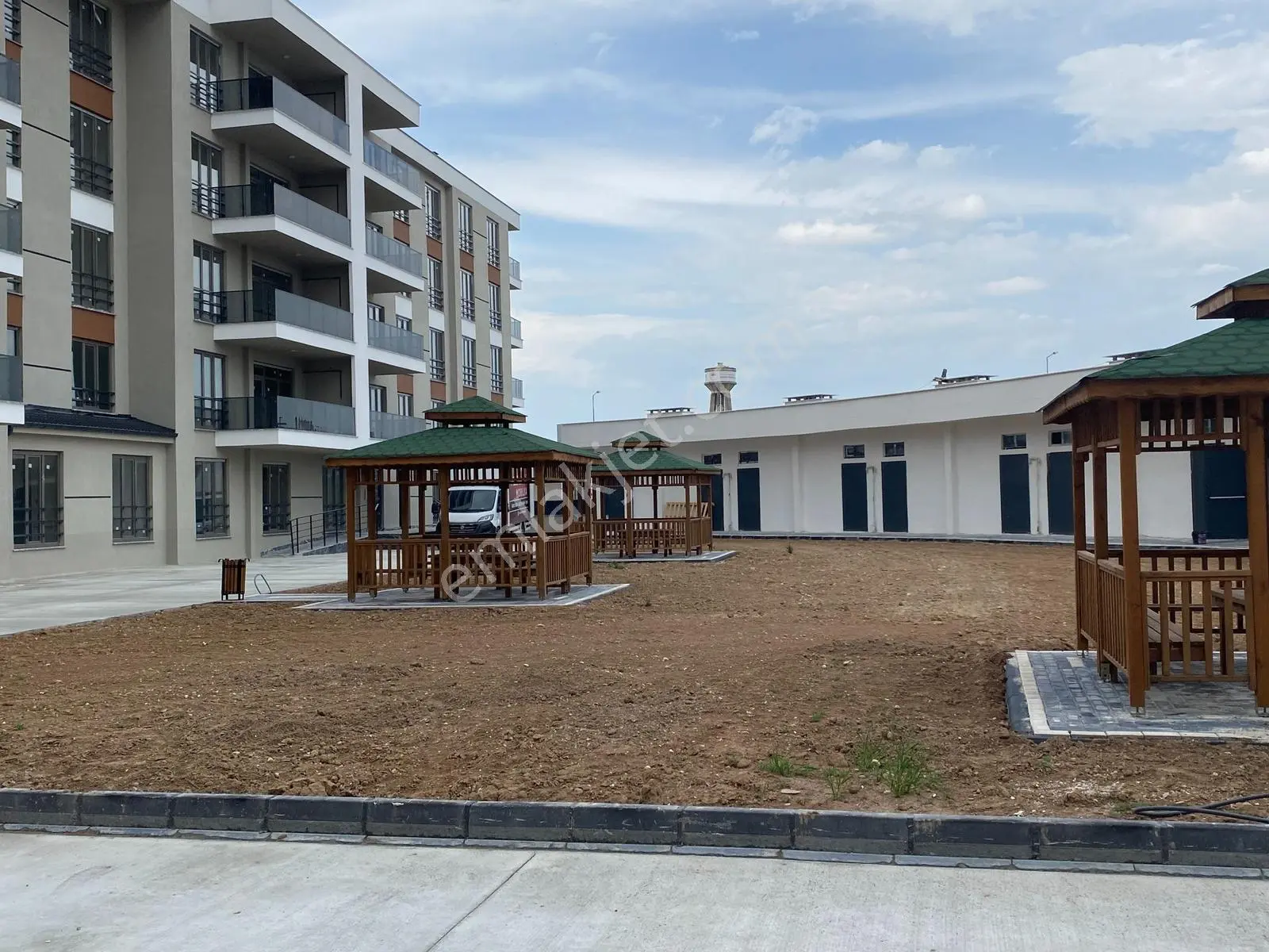 Şehir Hastanesi Yakını 2+1 Kiralık Daire - Görsel 2