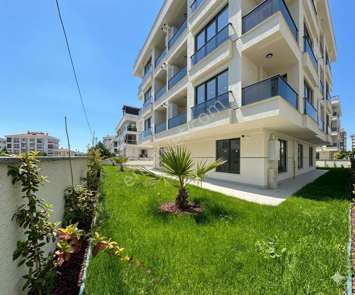 Aka Yapı'dan Satılık 2+1 Daire Beylikdüzün'de Site İçerisinde - Görsel 3