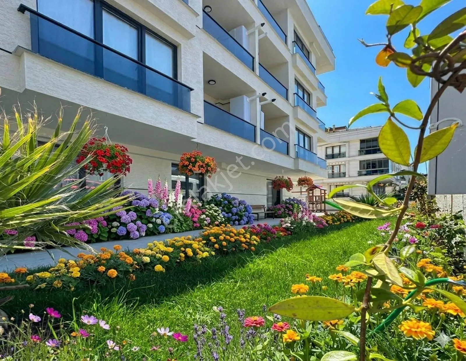 Aka Yapı'dan Satılık 2+1 Daire Beylikdüzün'de Site İçerisinde - Görsel 25