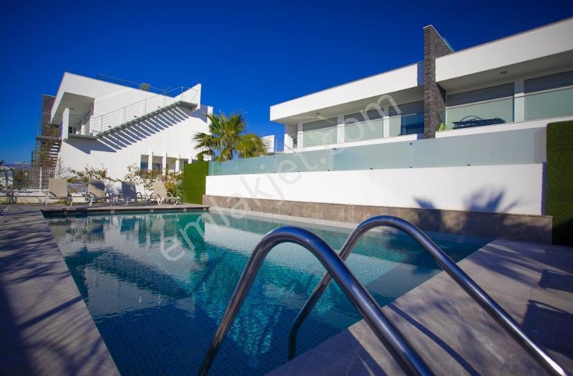 Manavgat Side'de Q Garden Sitesinde 2+1 Satılık Villa - Görsel 3