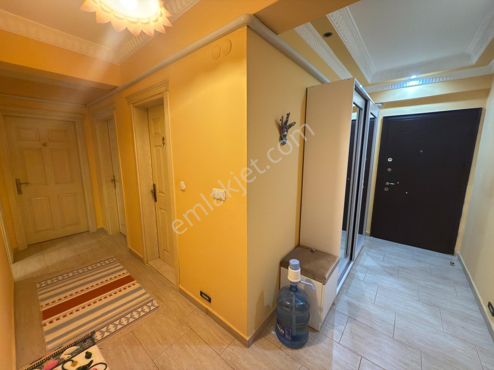 Kuşadası Ege Mahallesin'de Dogalgaz'lı Satılık Daire.. - Görsel 25