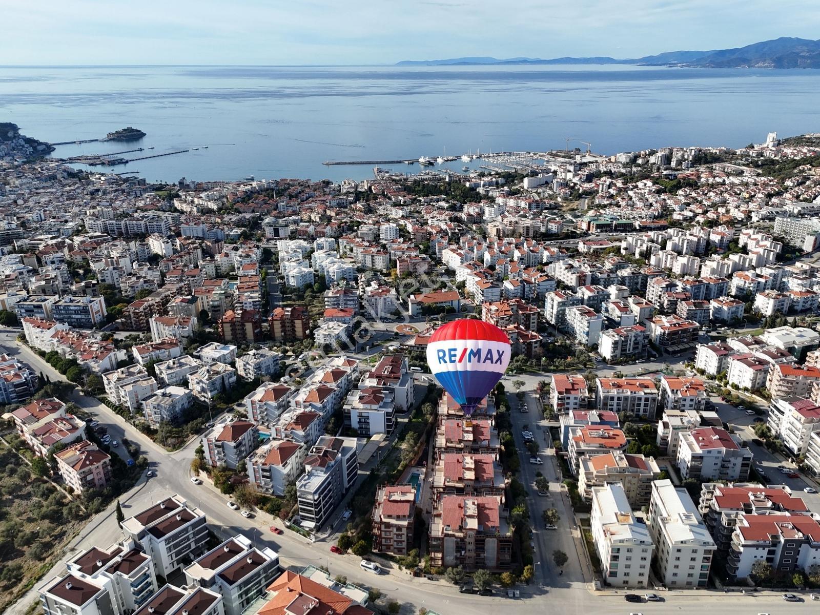 Kuşadası Ege Mahallesin'de Dogalgaz'lı Satılık Daire.. - Görsel 13