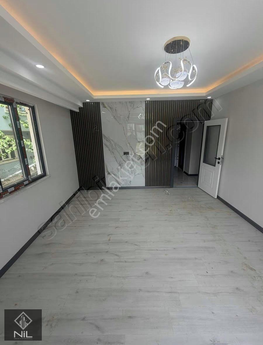 Ön Cephe 2+1 Lüks Sıfır Yüksek Giriş Daire Geniş Kullanışlı