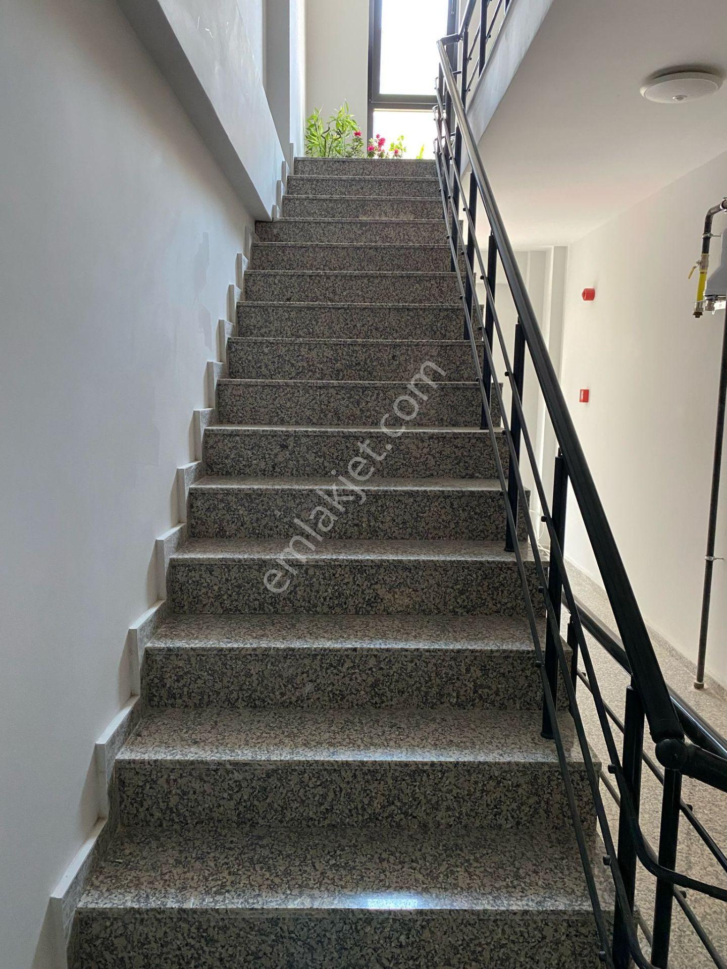 Trabzon'da Satılık Sıfır Daire - Görsel 23