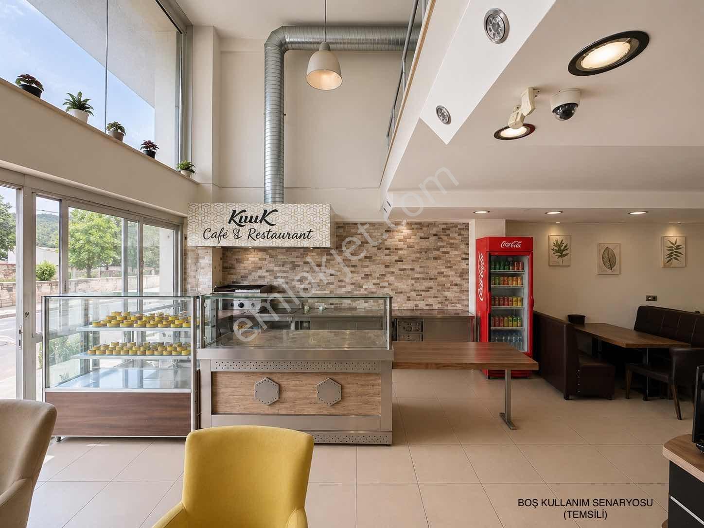 Çekmeköy Mimar Sinan Caddesi Üzeri 2 Kat + Bodrumlu 213m² Dükkan - Görsel 17
