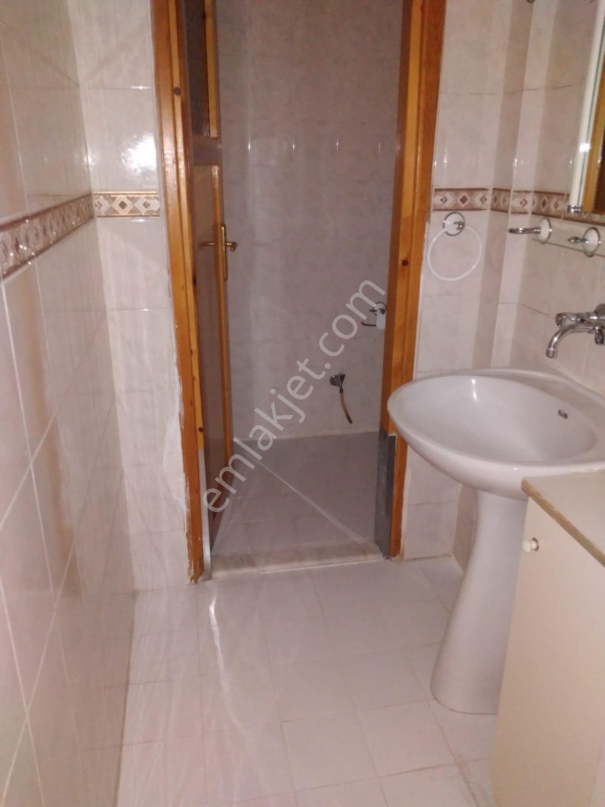 Ender Uysal Gayrimenkulden Kınıklı Da Foruma 1 Dakika Kiralık Asansörlü Arakat Daire.... - Görsel 12