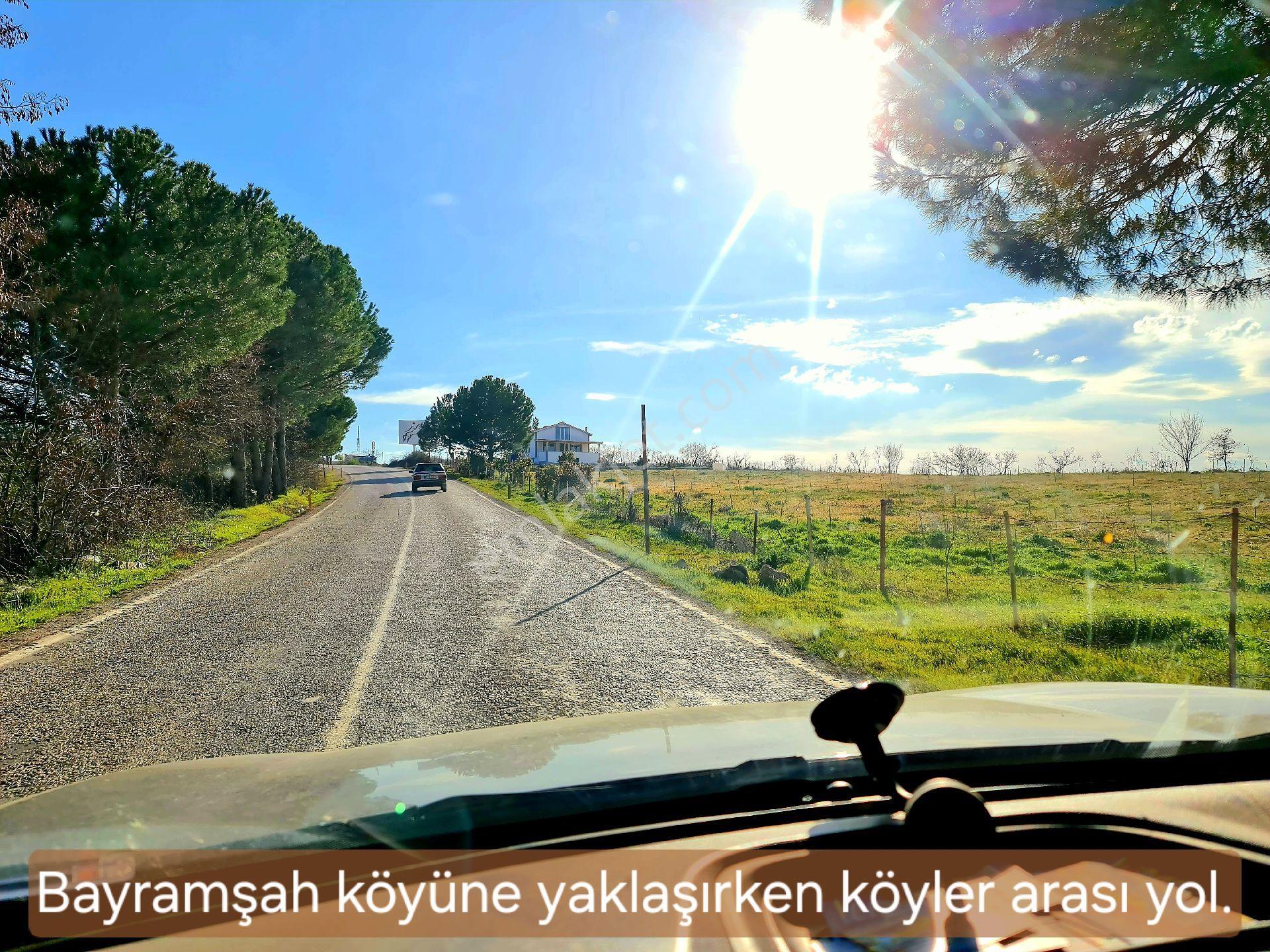 Manisa Demirci Bayramşah'da 3.085 M² Köy Doğa Manzaralı Düz Tarla. Köye 500mt. Açıklamada - Görsel 3