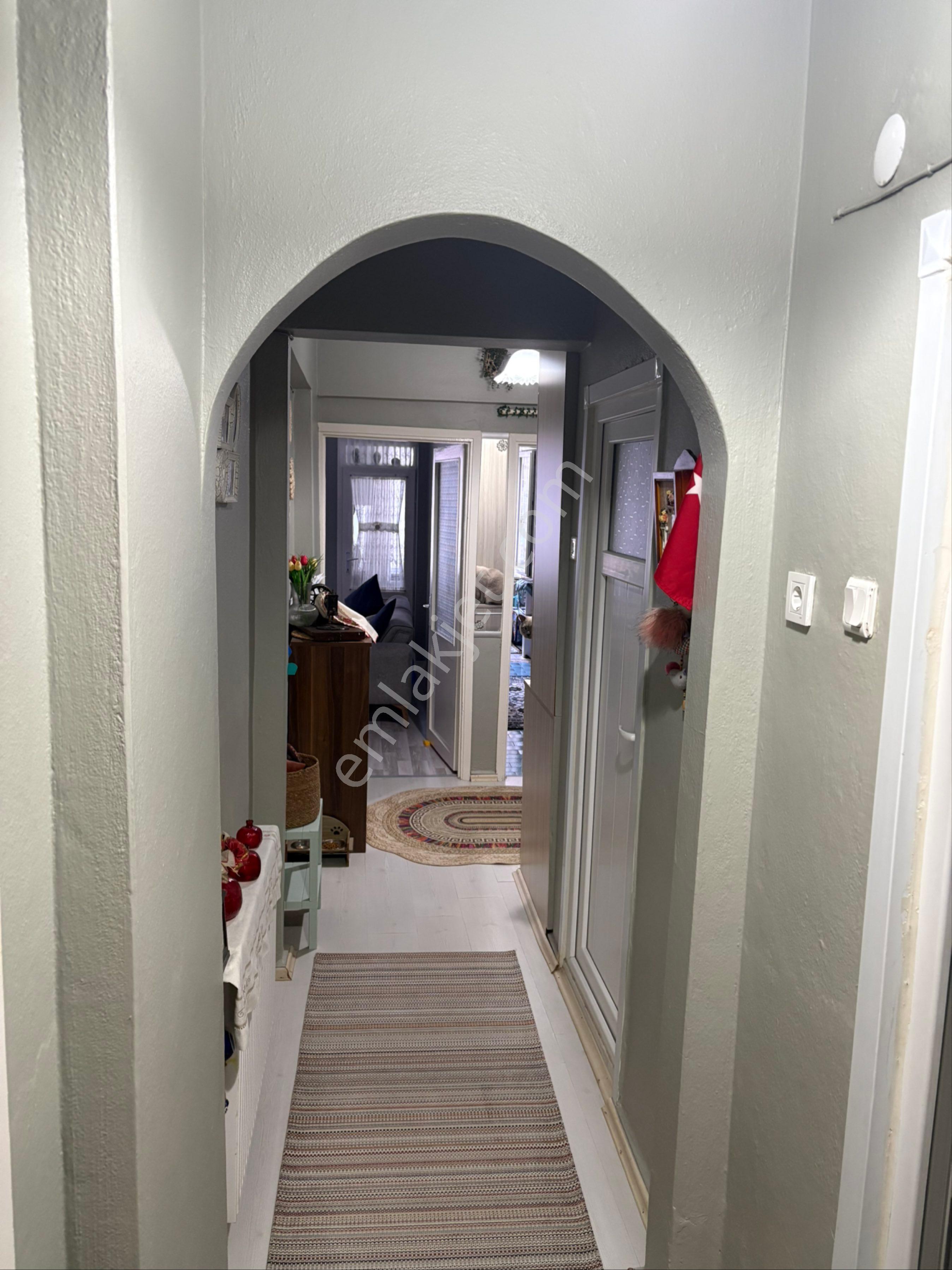 Karamürsel Salı Pazarı Ferah Satılık Daire - Görsel 11