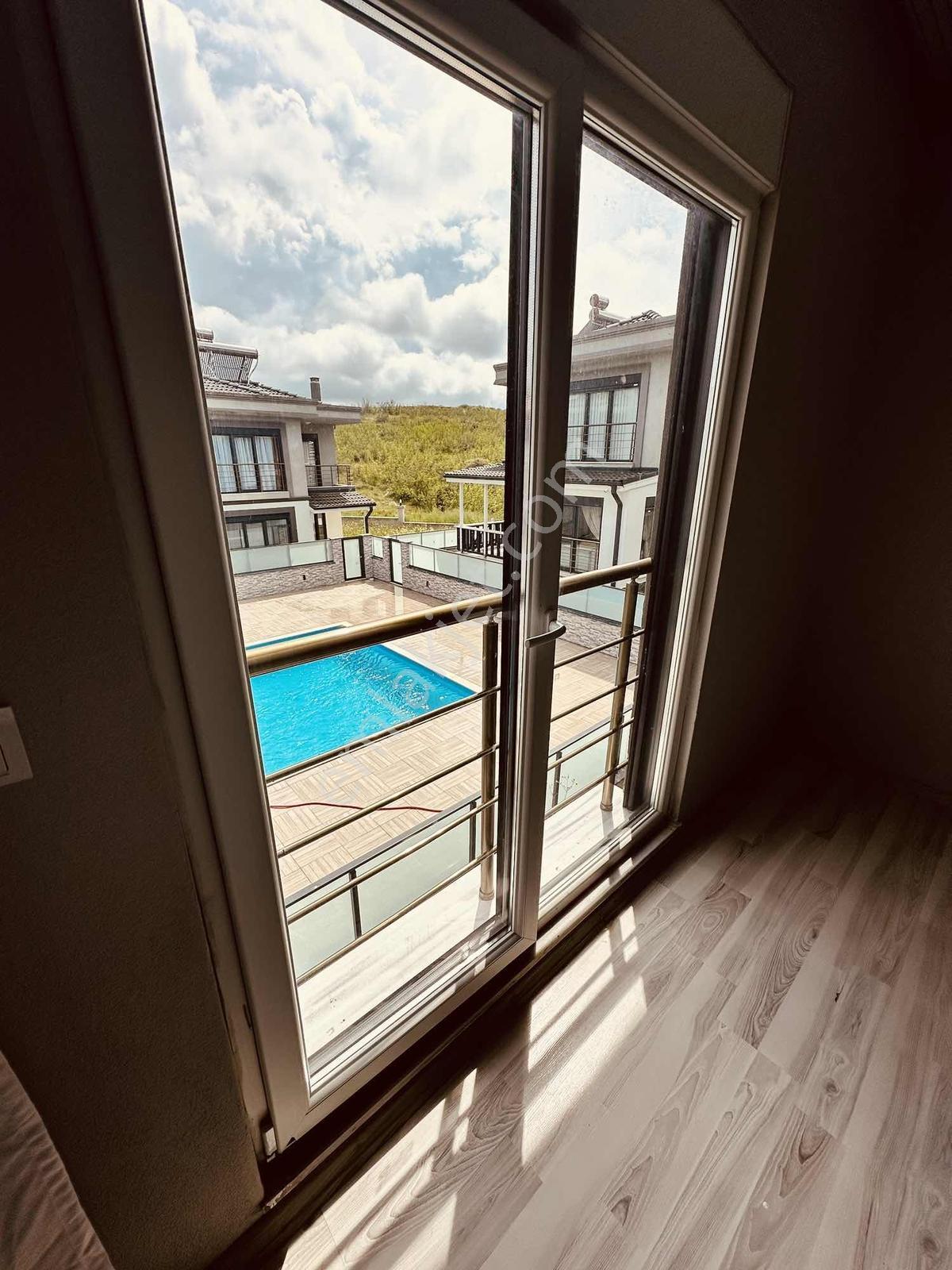 Remax Hür Halil Öztürk Kaynarca Başoğlu'nda Satılık Villa - Görsel 19