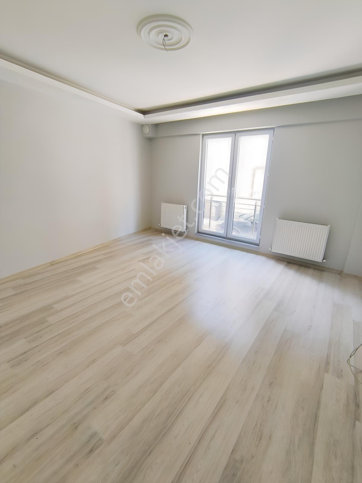 Kariyer'den Hamidiye Mah Yüksek Giriş 1+1 Kiralık Daire (75m²) - Görsel 3