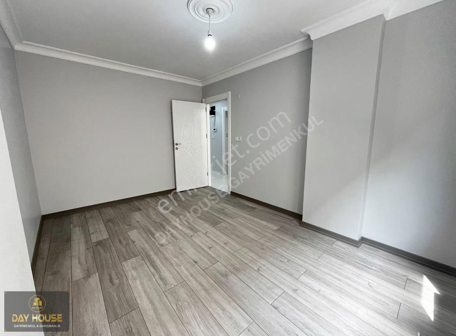 Day House'den Anahtar Teslim Ebeveyn Banyolu 3+1 Daire - Görsel 7