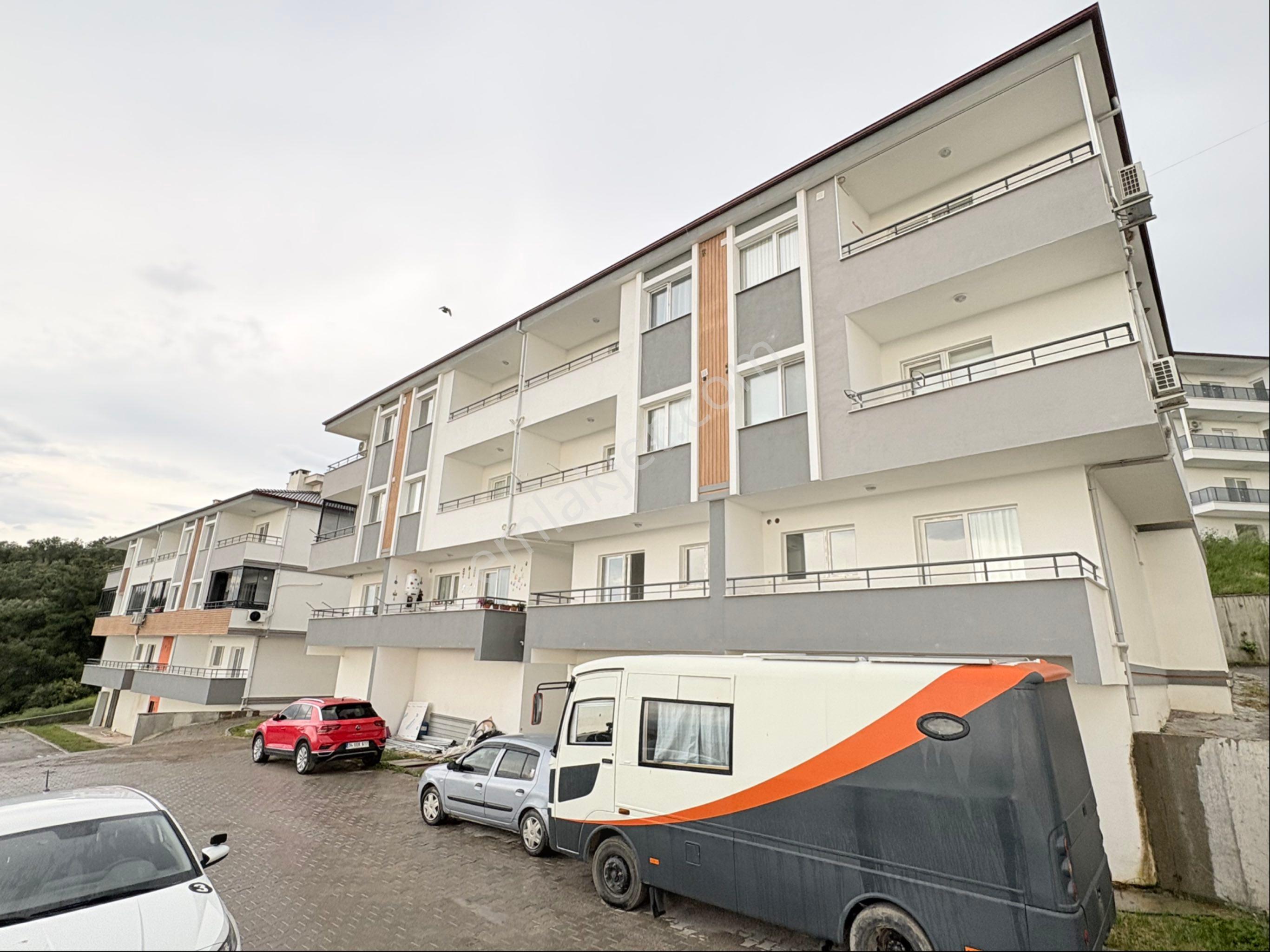 Ateş Emlak’tan Panoramik Deniz Manzaralı Sıfır 2+1 Daire