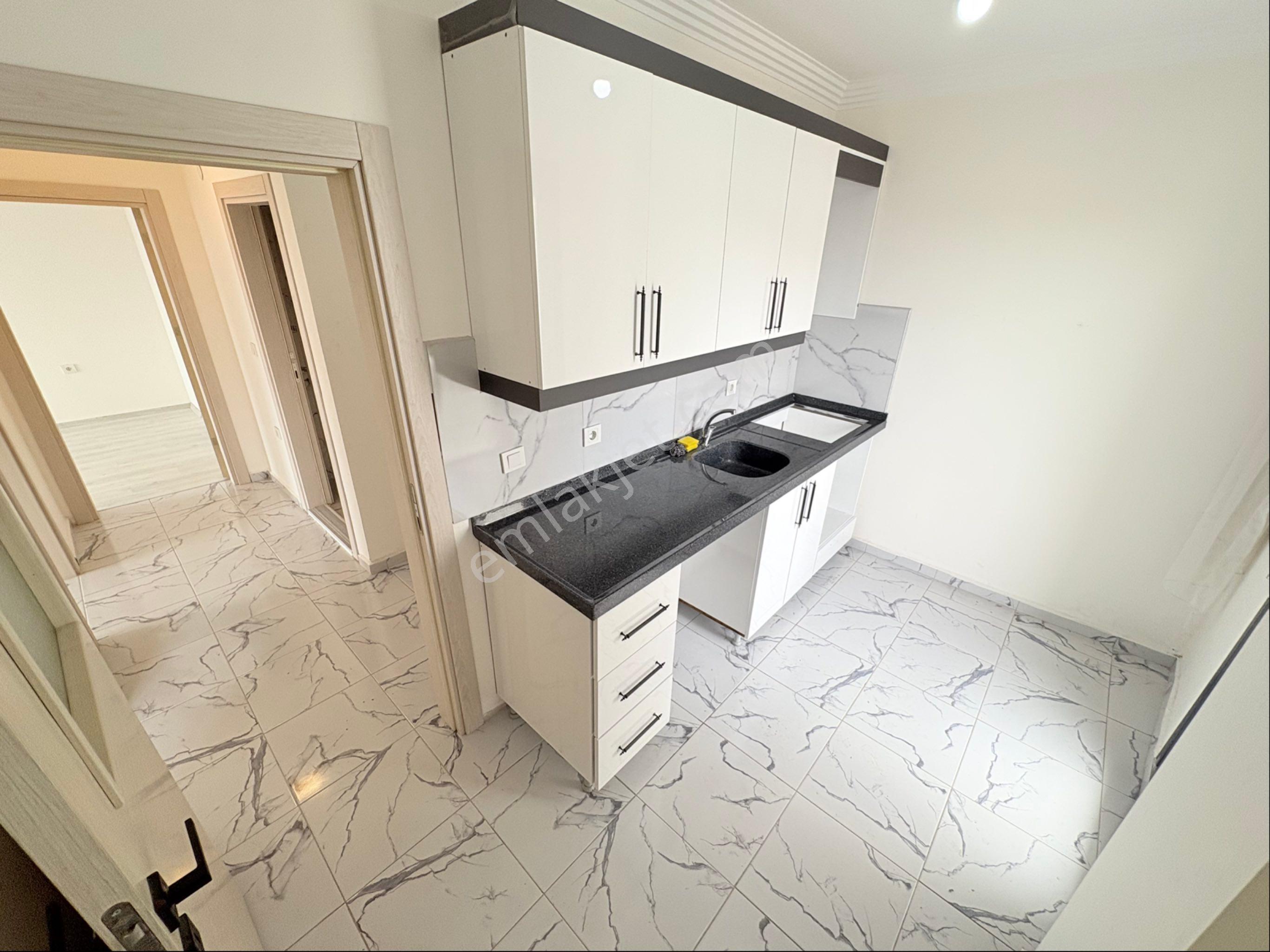 Ateş Emlak’tan Gömeç Merkezde 2+1 Kapalı Mutfak Kiralık Daire - Görsel 7