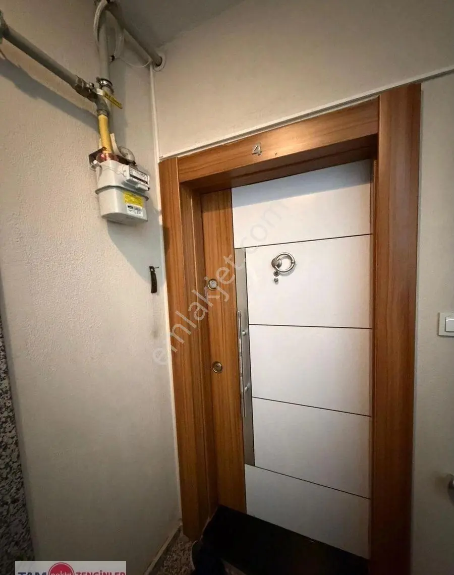 Zenginler'den Lale Sokakta Eşyalı Kiralık Daire !!!
