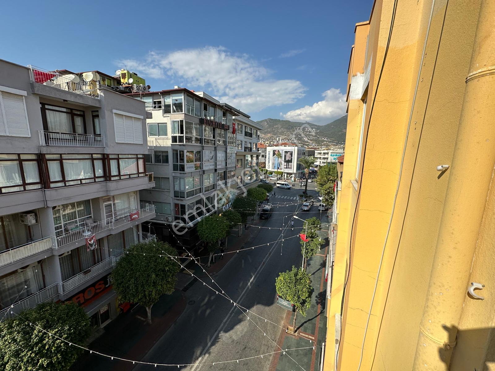 Alanya Şekerhane Mah.iskele Caddesi Kiralık 2+1 Daire - Görsel 2