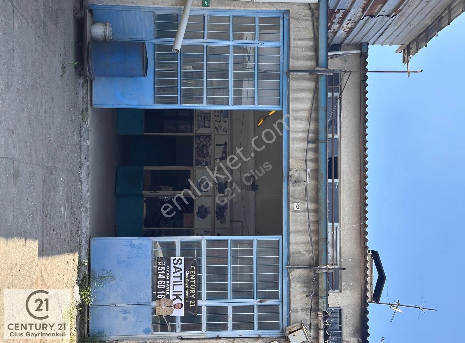 C21 Cius; Gemlik Sanayide 90 M² Kullanımlı Satılık Dükkan