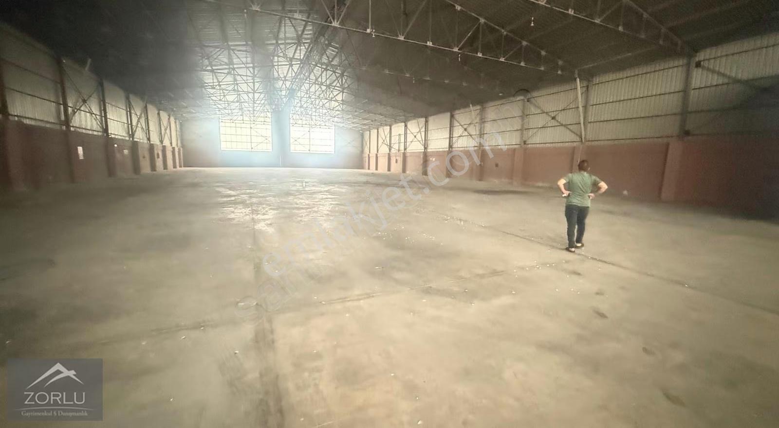 Zorlu Gayrimenkul'den E-5 Karayolu 2.parsel'de İncirlik'te Aylık - Görsel 12