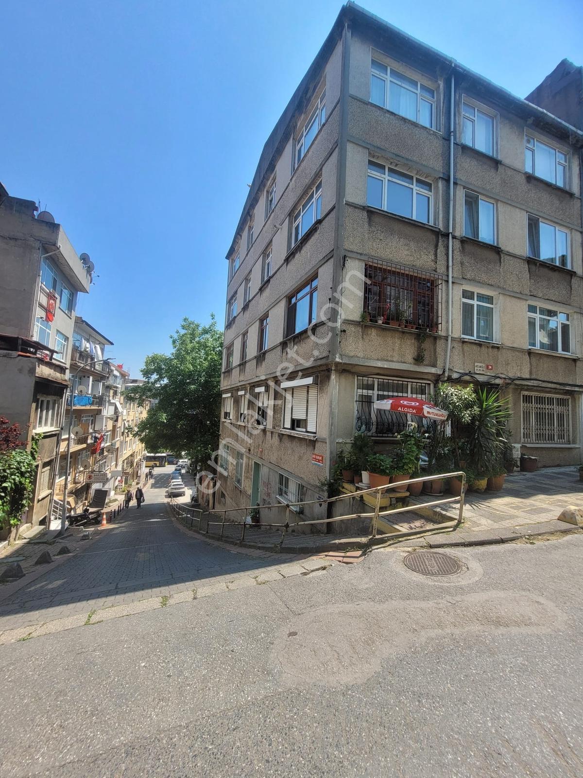 Kadiköy Belediyesine 50 M Yakınlıkta Merkezi Konumda - Görsel 10