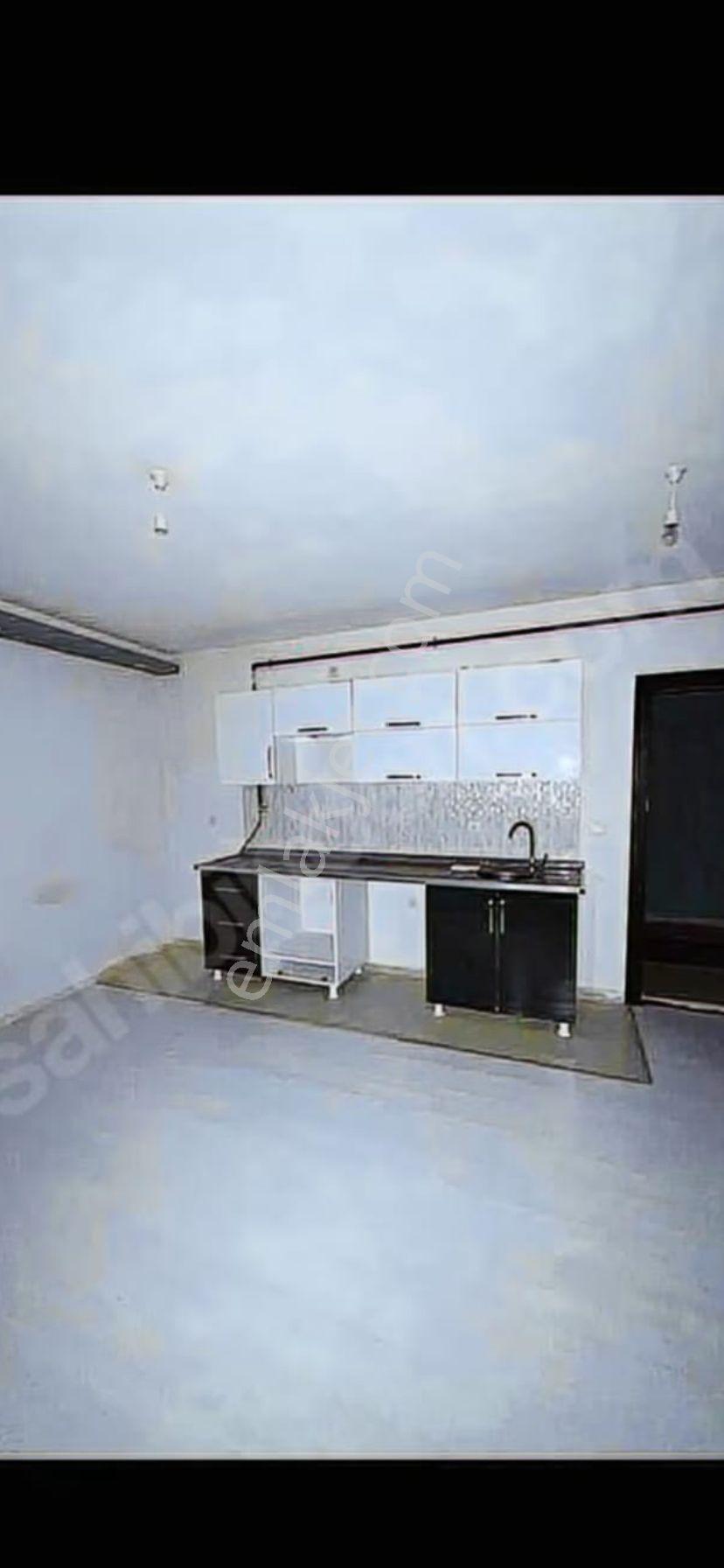 Şerefiye Mahallesinde Kiralık Geniş 2+1 Daire - Görsel 2