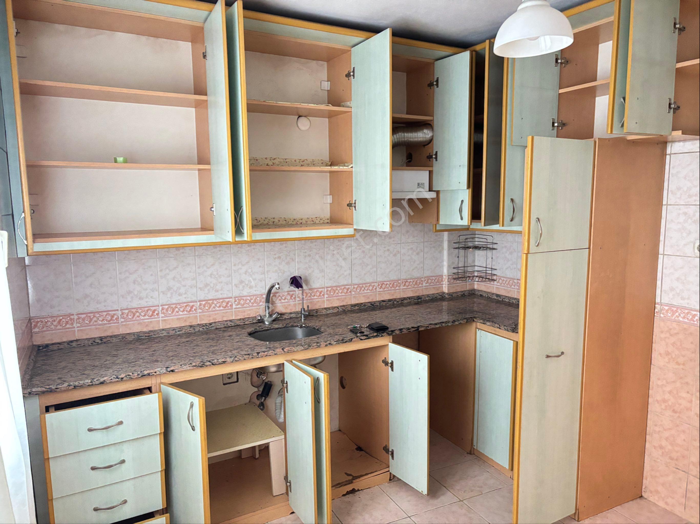 Sahibinden Kiralık Çiğli Yenimahallede 2+1 - Görsel 18