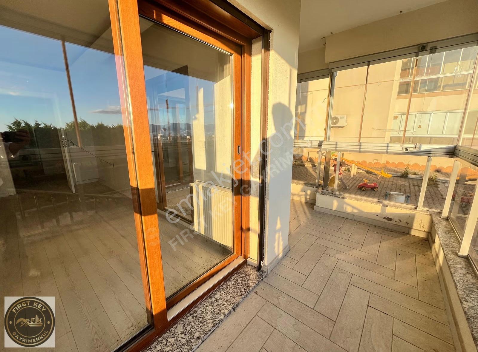 Çiğli Esentepede Havuzlu Sitede 2+1 Ebeveyn Banyolu Satılk Daire - Görsel 6