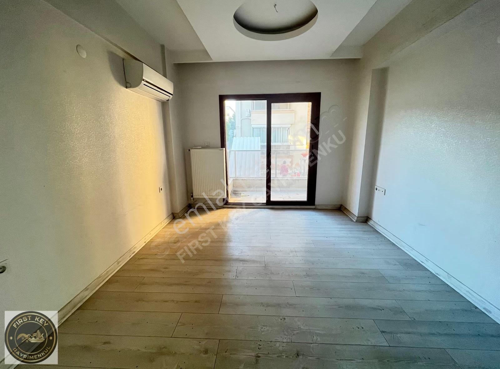 Çiğli Esentepede Havuzlu Sitede 2+1 Ebeveyn Banyolu Satılk Daire - Görsel 25